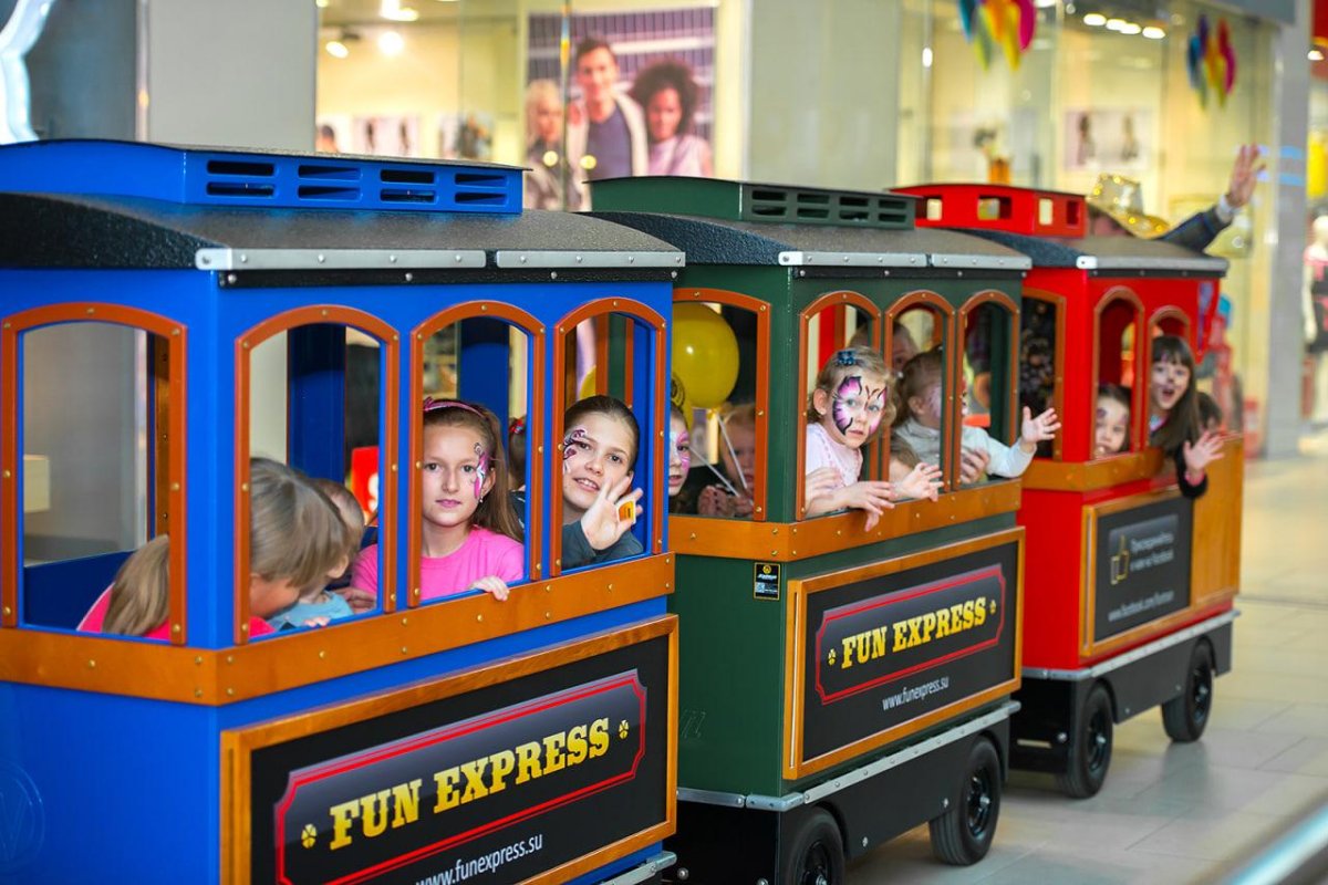 Паровозик аттракцион безрельсовый