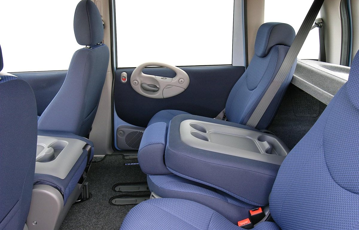 Fiat Multipla (1998) салон