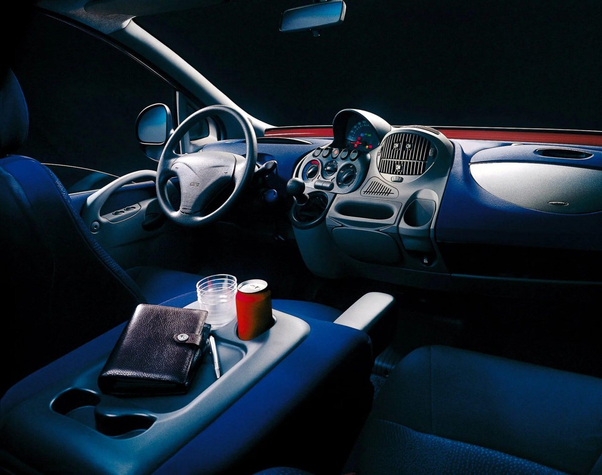 Fiat Multipla (1998) салон