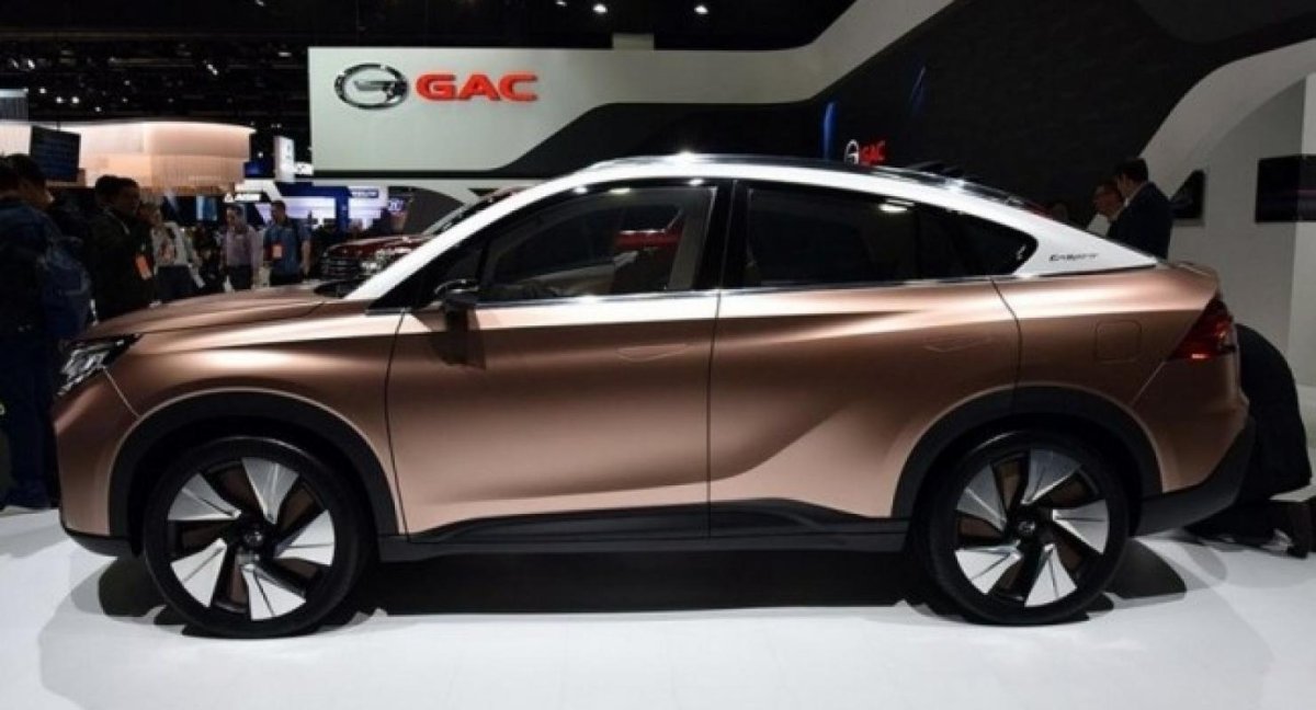 Кроссовер GAC gs7