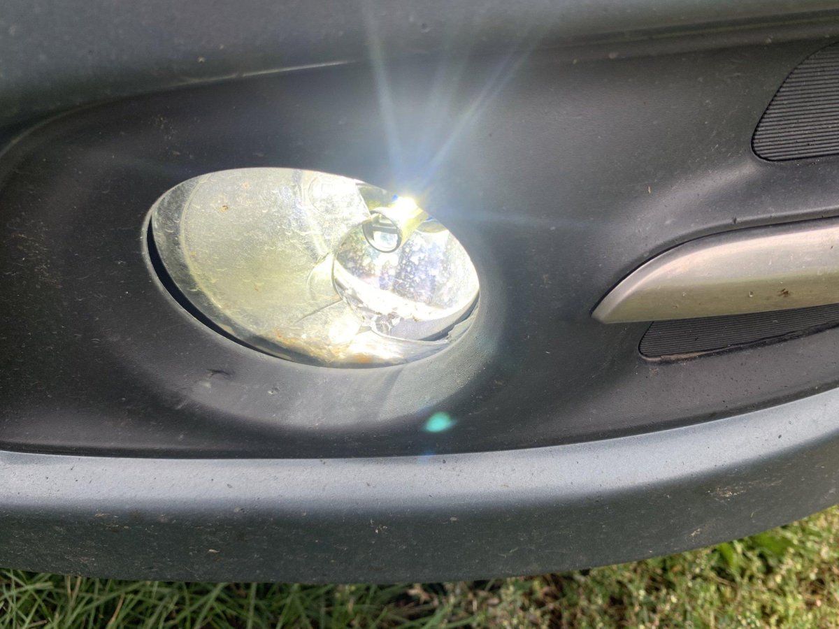 Kia Ceed 2013 лампа ПТФ