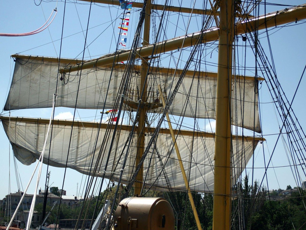 Парусно-винтовой Корвет "Варяг"