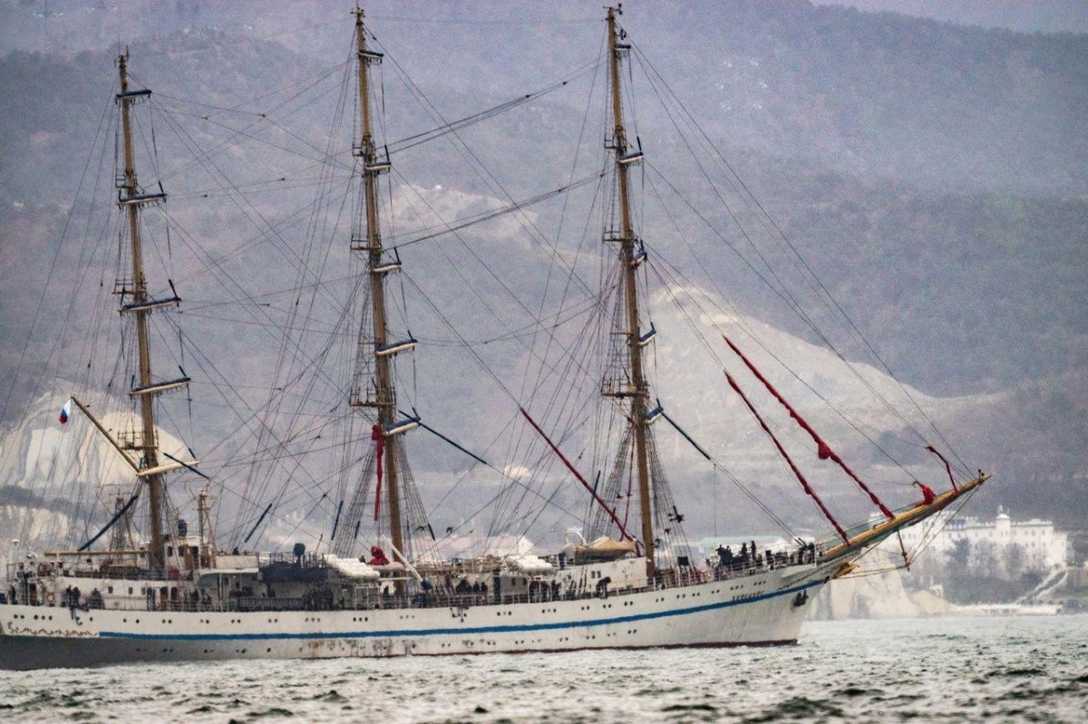 Парусник Херсонес чертеж