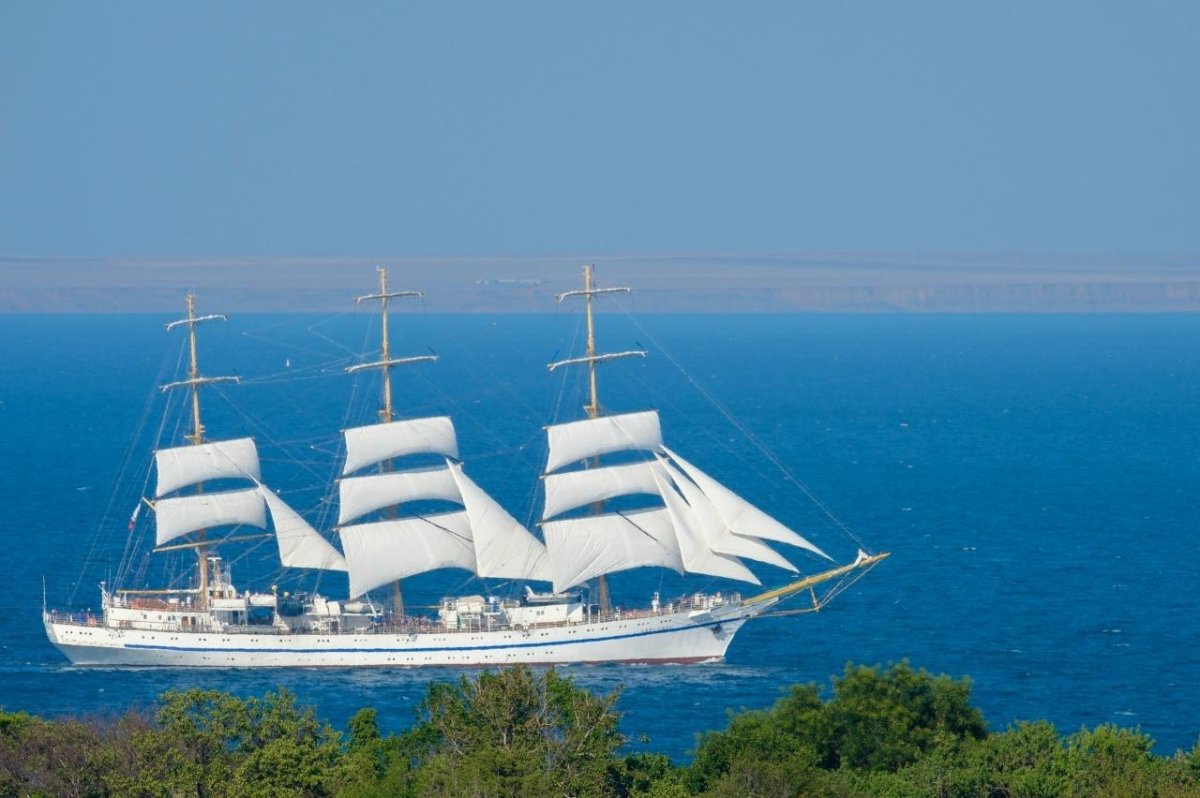 Мемы про Фрегат Херсонес