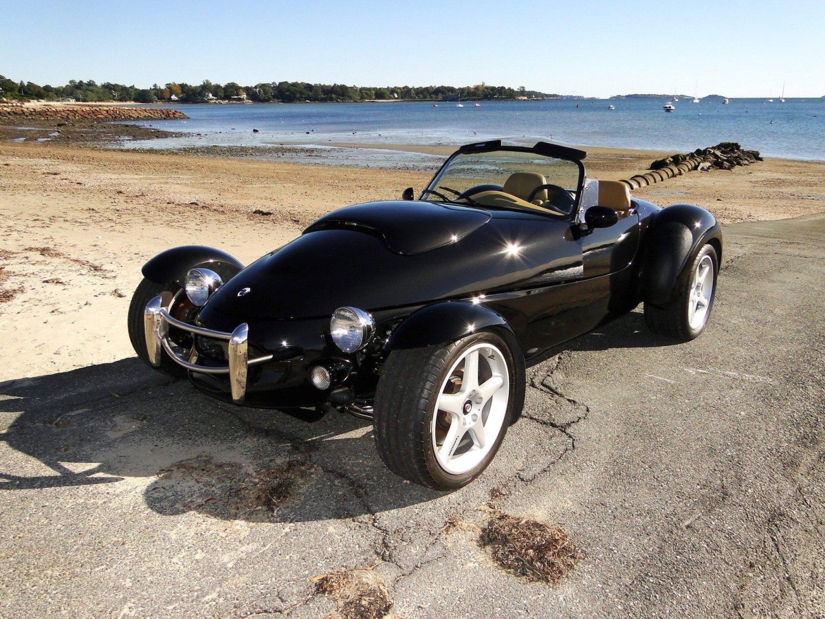 Panoz AIV
