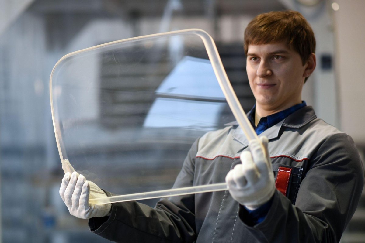 Остекление авиационной техники