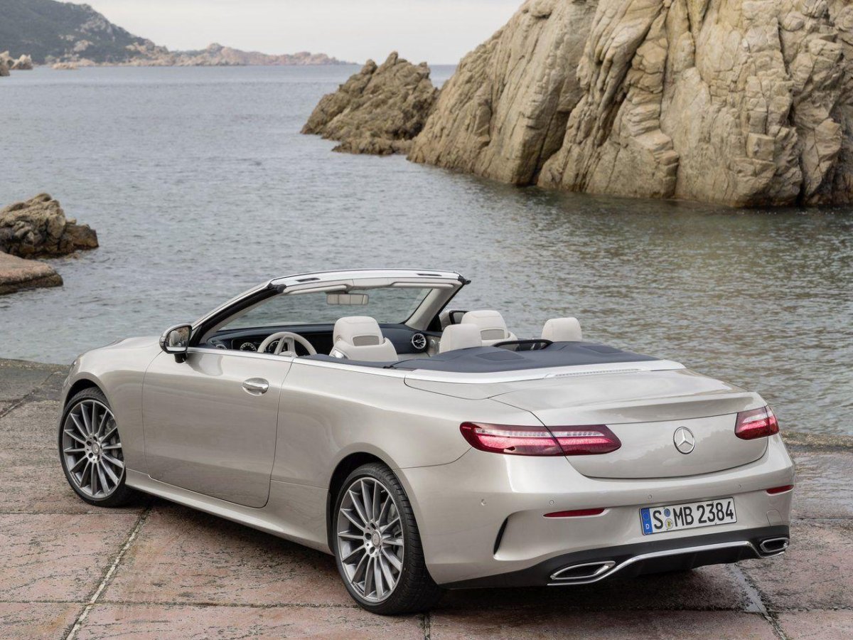 Мерседес e 2020 Cabriolet
