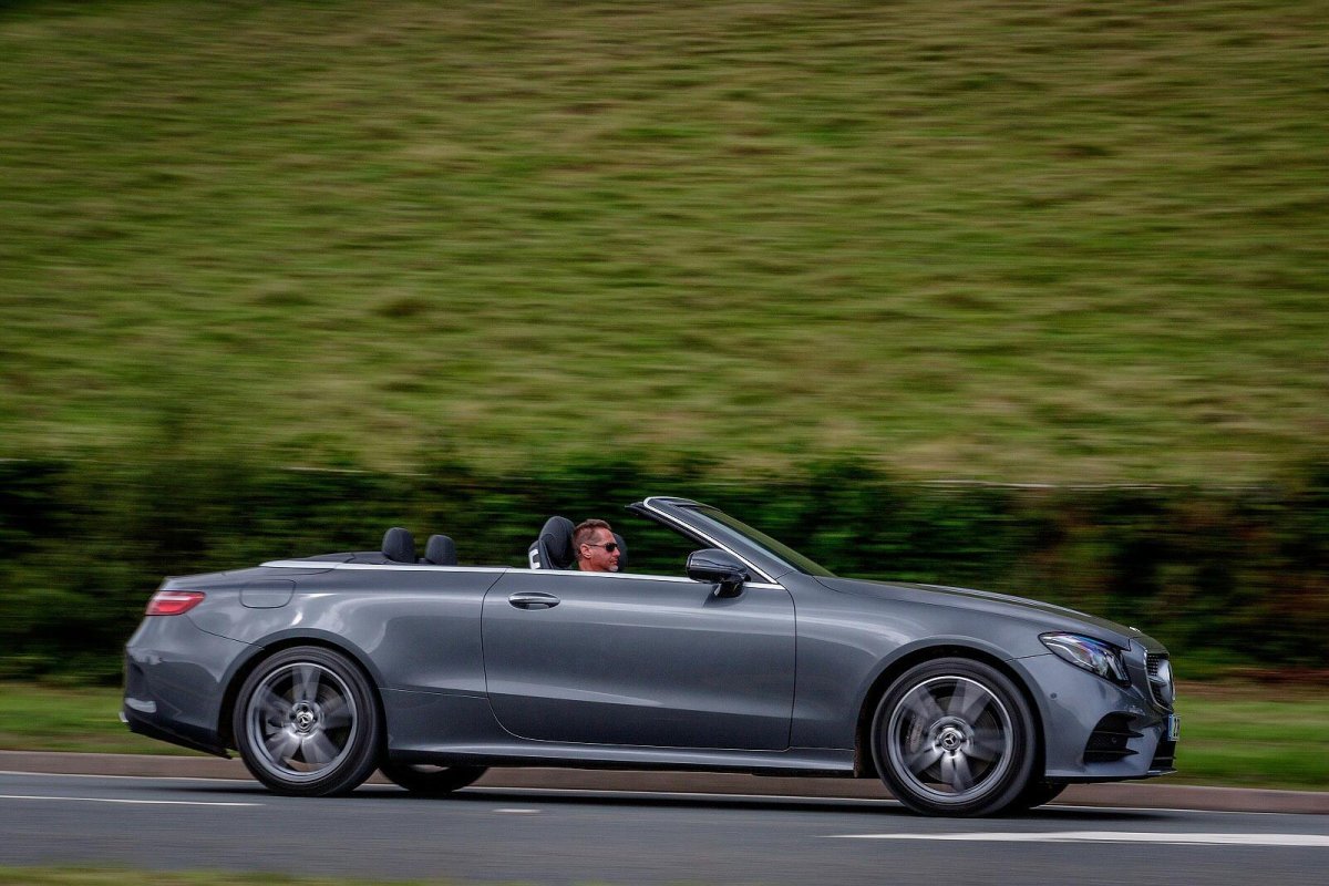 Мерседес e 2020 Cabriolet