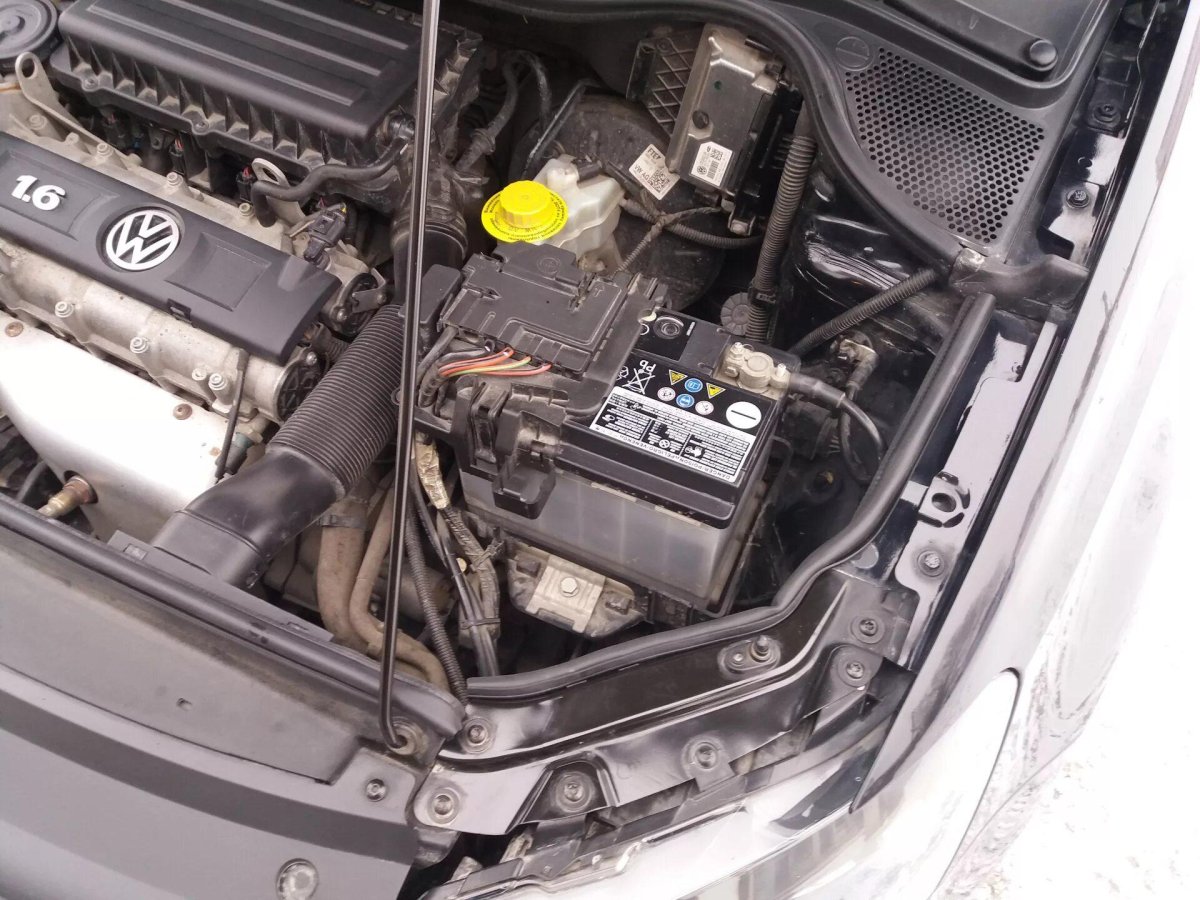 Под капотом поло седан 2013