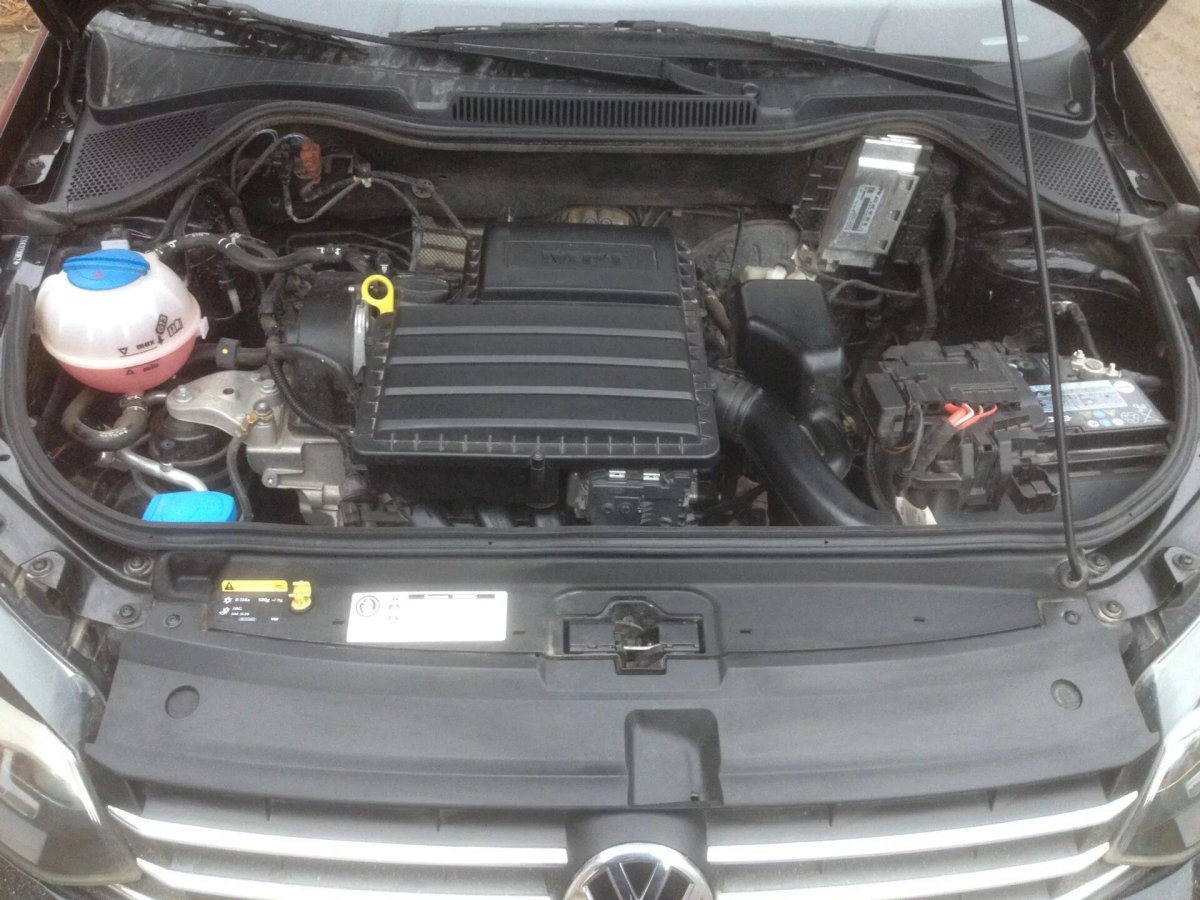 Поло 2012 под капотом