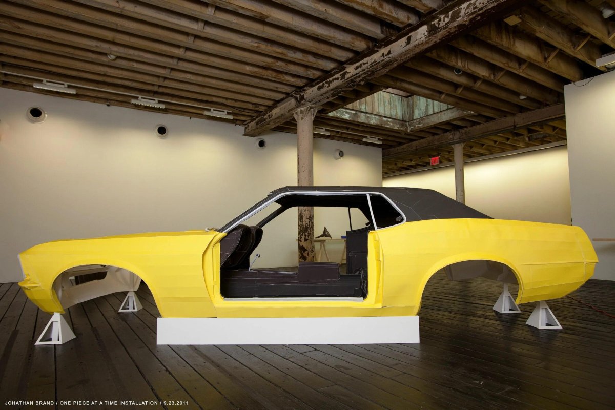 Стеклопластиковый кузов