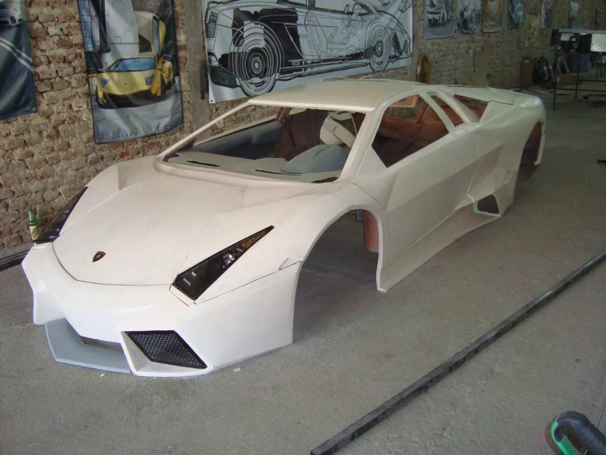 Кузов Ламборджини из стеклопластика