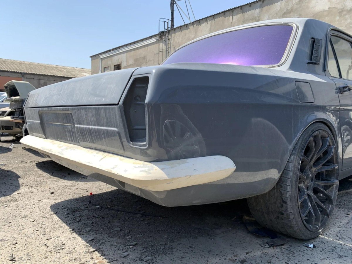 ГАЗ 24 из стекловолокна