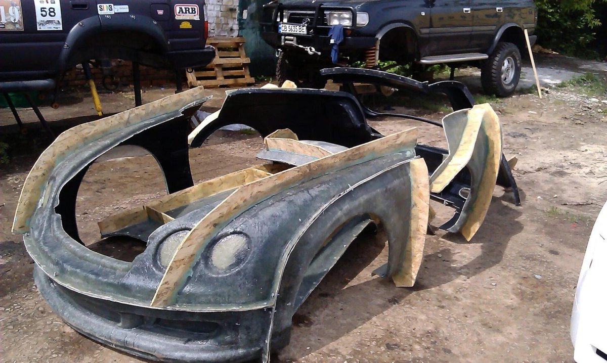 Кузов из стеклопластика