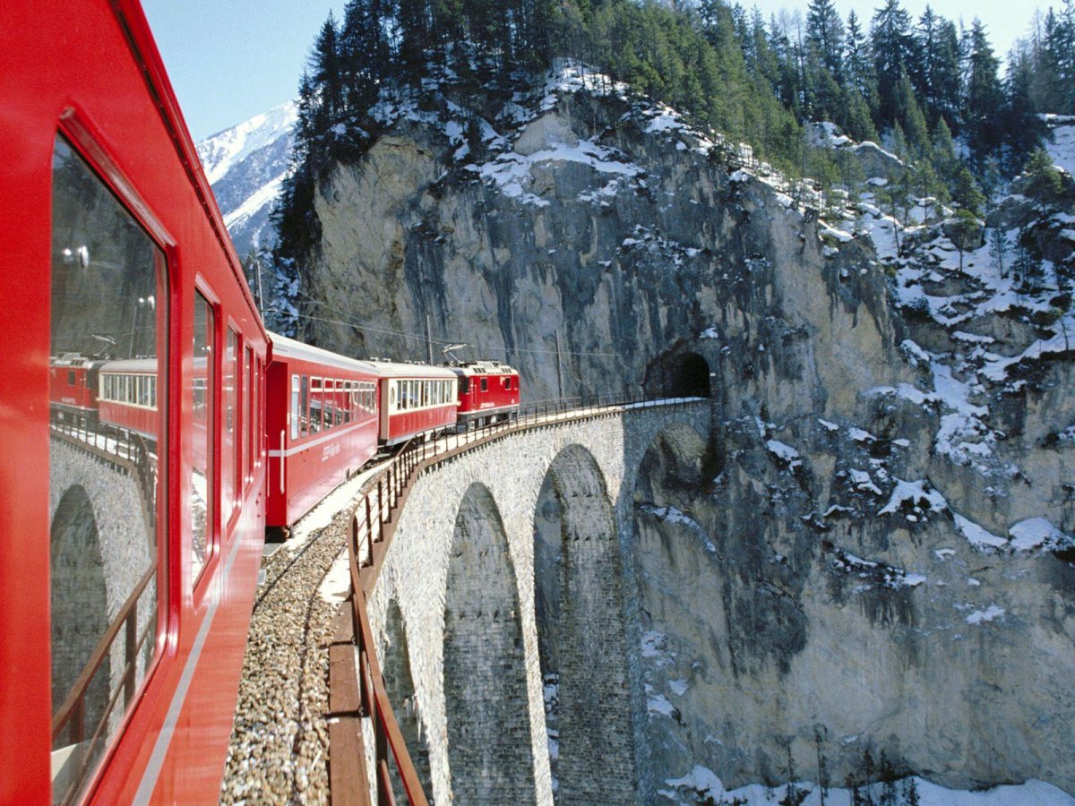 Ретийская железная дорога Швейцария