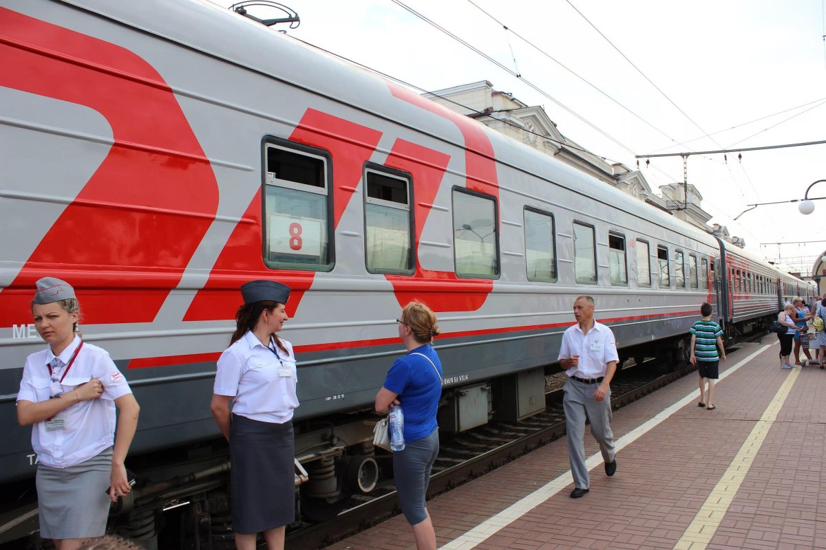 Поезд 479 а Санкт-Петербург Сухум