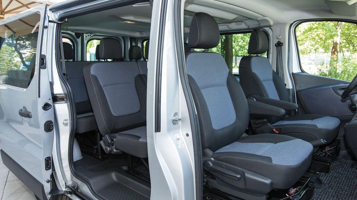 Опель Виваро 9 мест