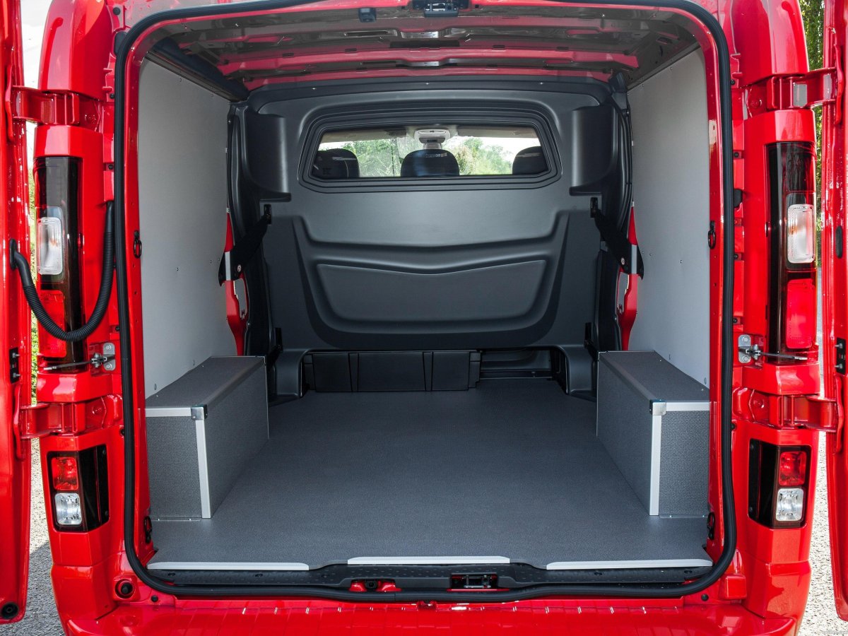 Opel Vivaro фургон