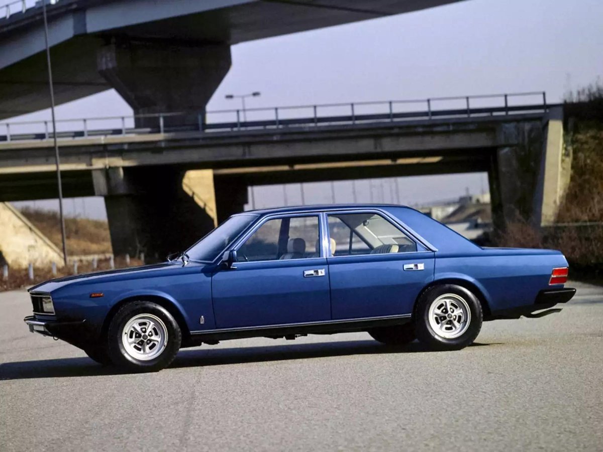 Фиат 130 купе