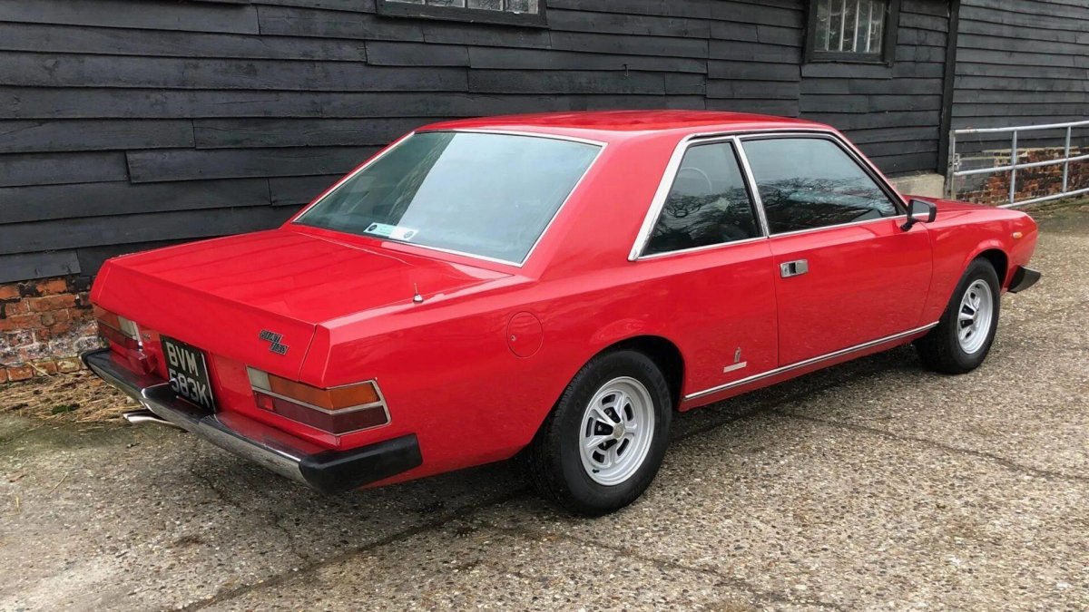 Фиат 130 купе