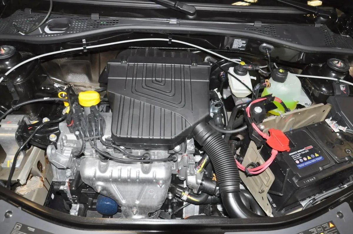 Мотор Рено Логан 1.4