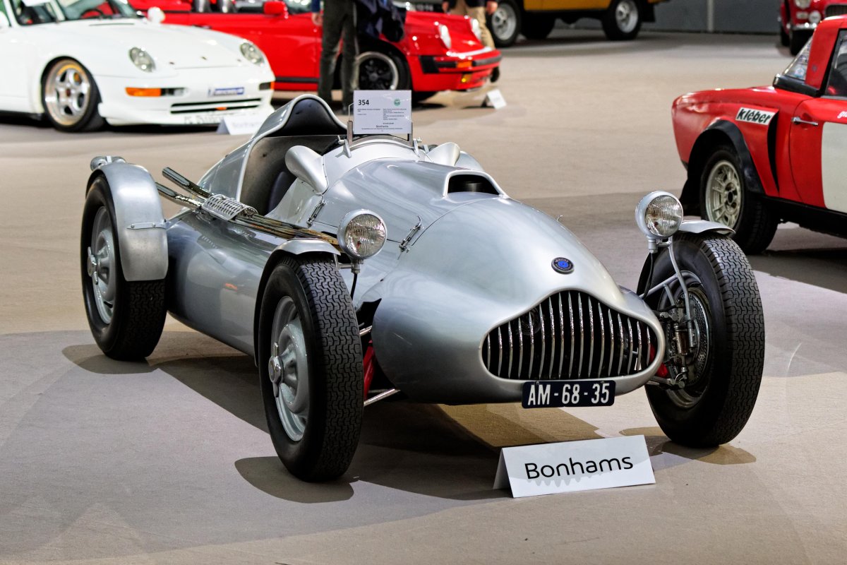 Сокол 650 гоночный автомобиль