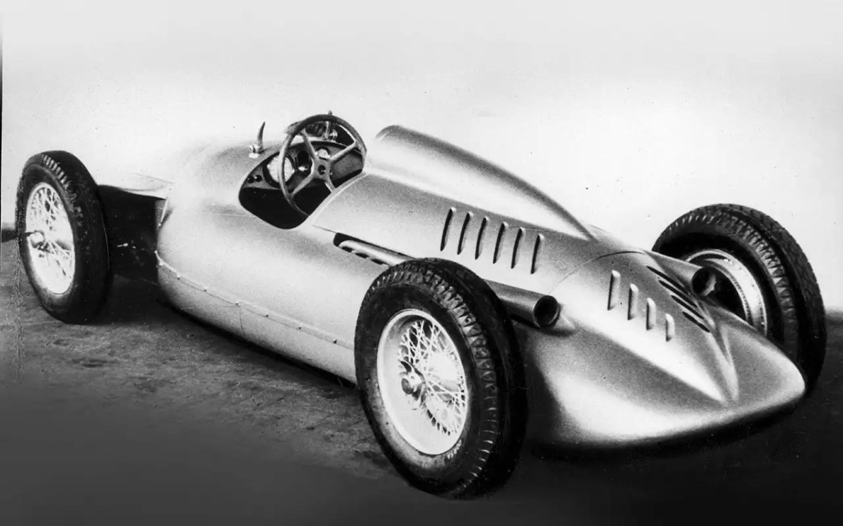 Сокол 650 автомобиль