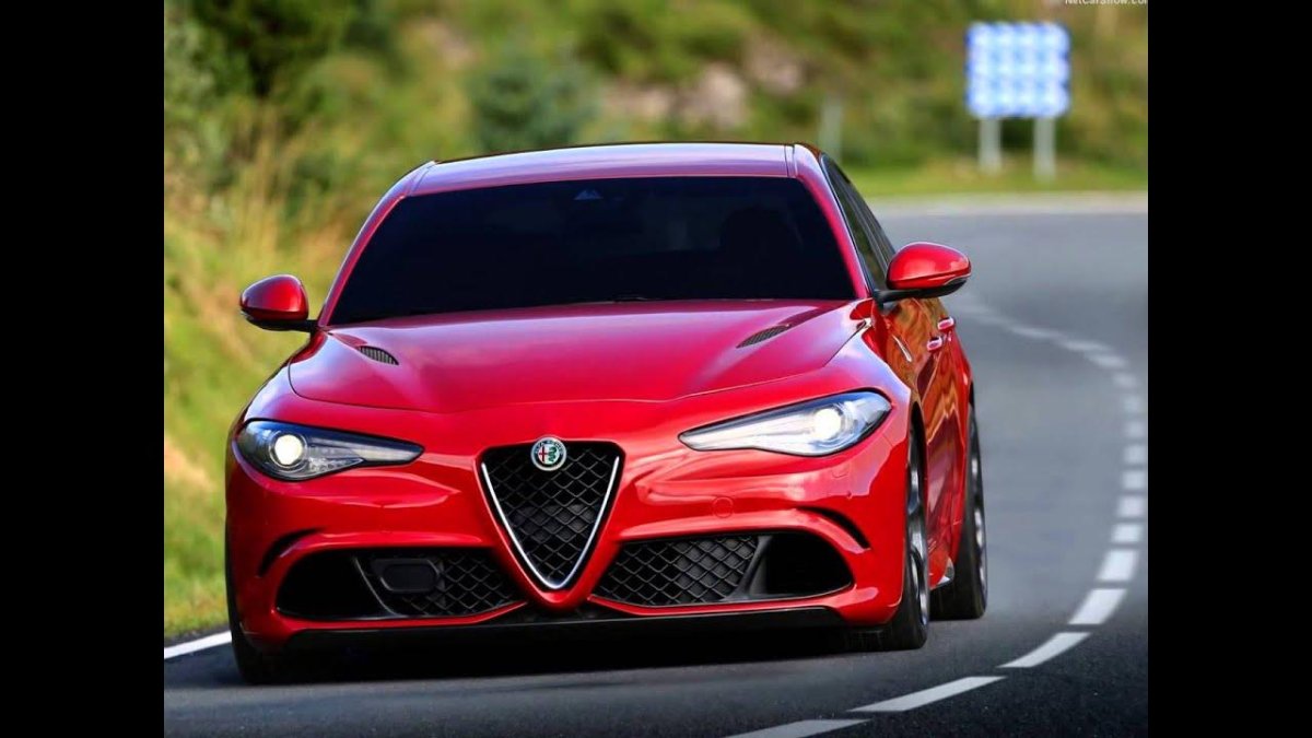 Машина Alfa Romeo Giulia