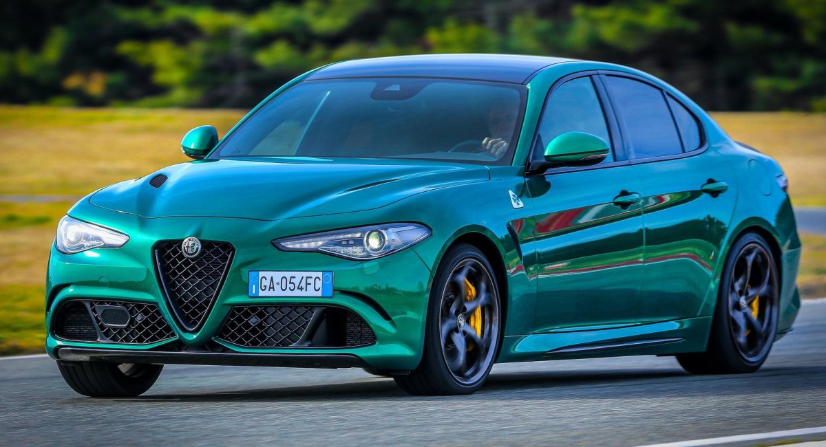 Альфа Ромео Giulia 2020