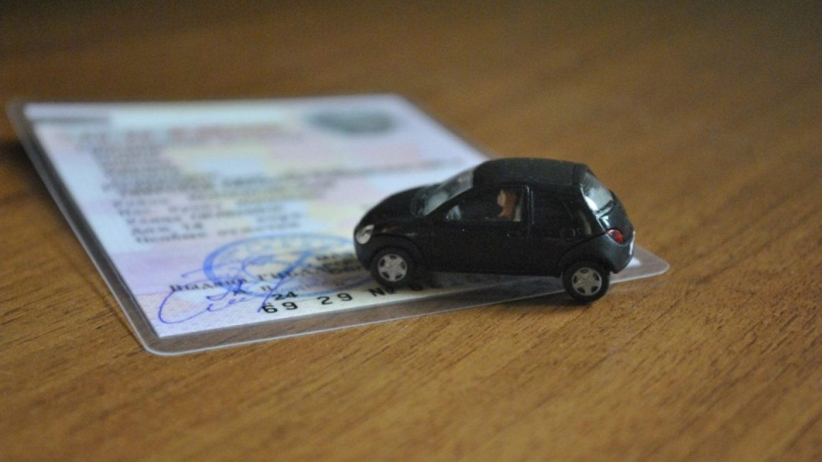 Постановка авто на учет в ГИБДД