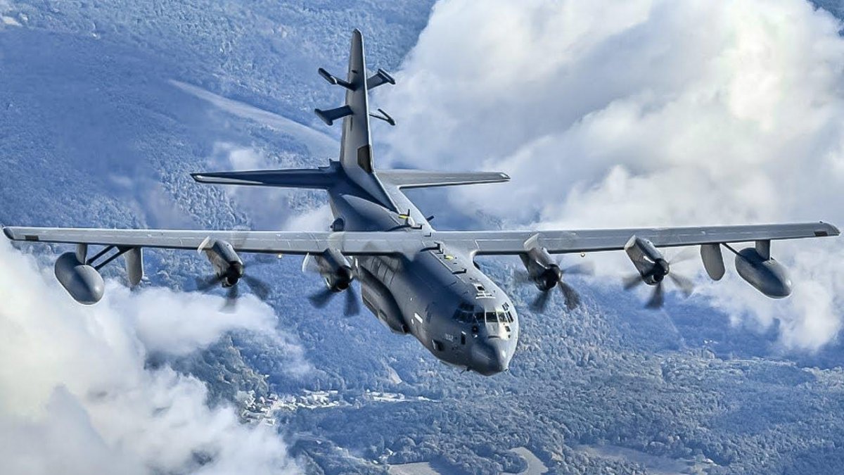 ЕС-130е Commando solo