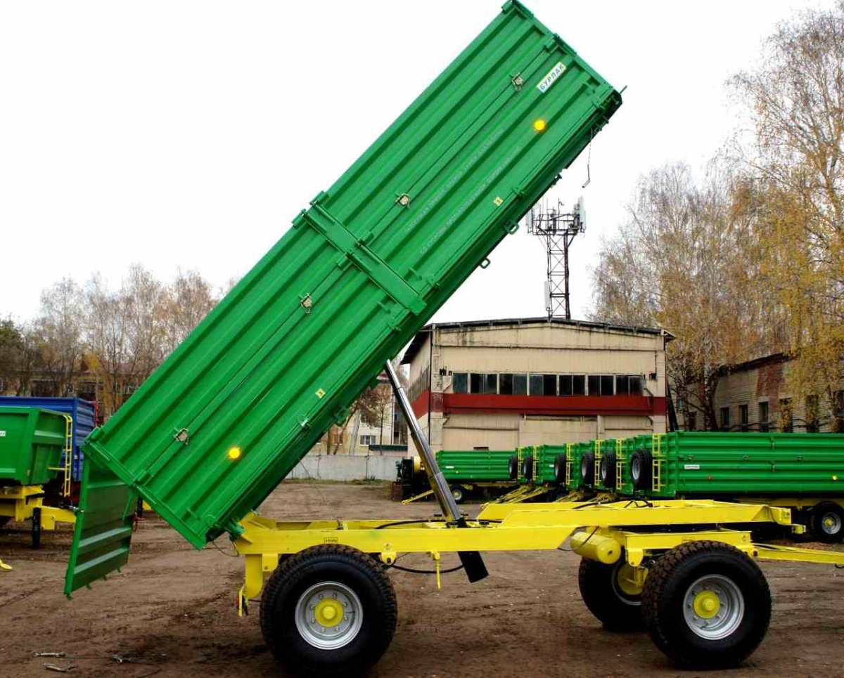 2 ПТС-10 прицеп тракторный