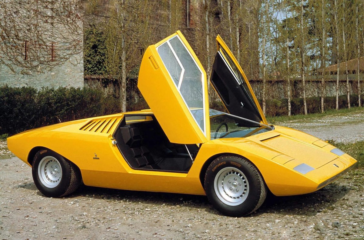 Lamborghini Countach lp500