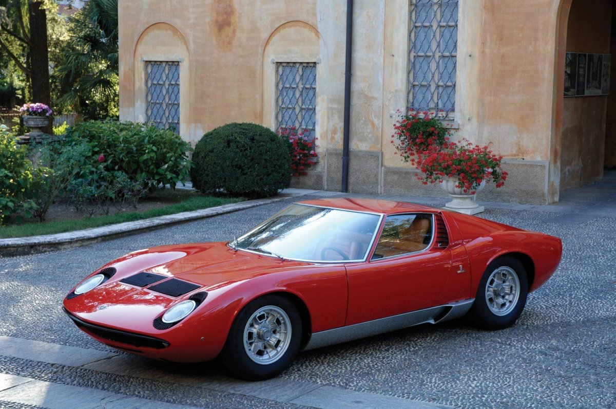 Lamborghini Miura p400
