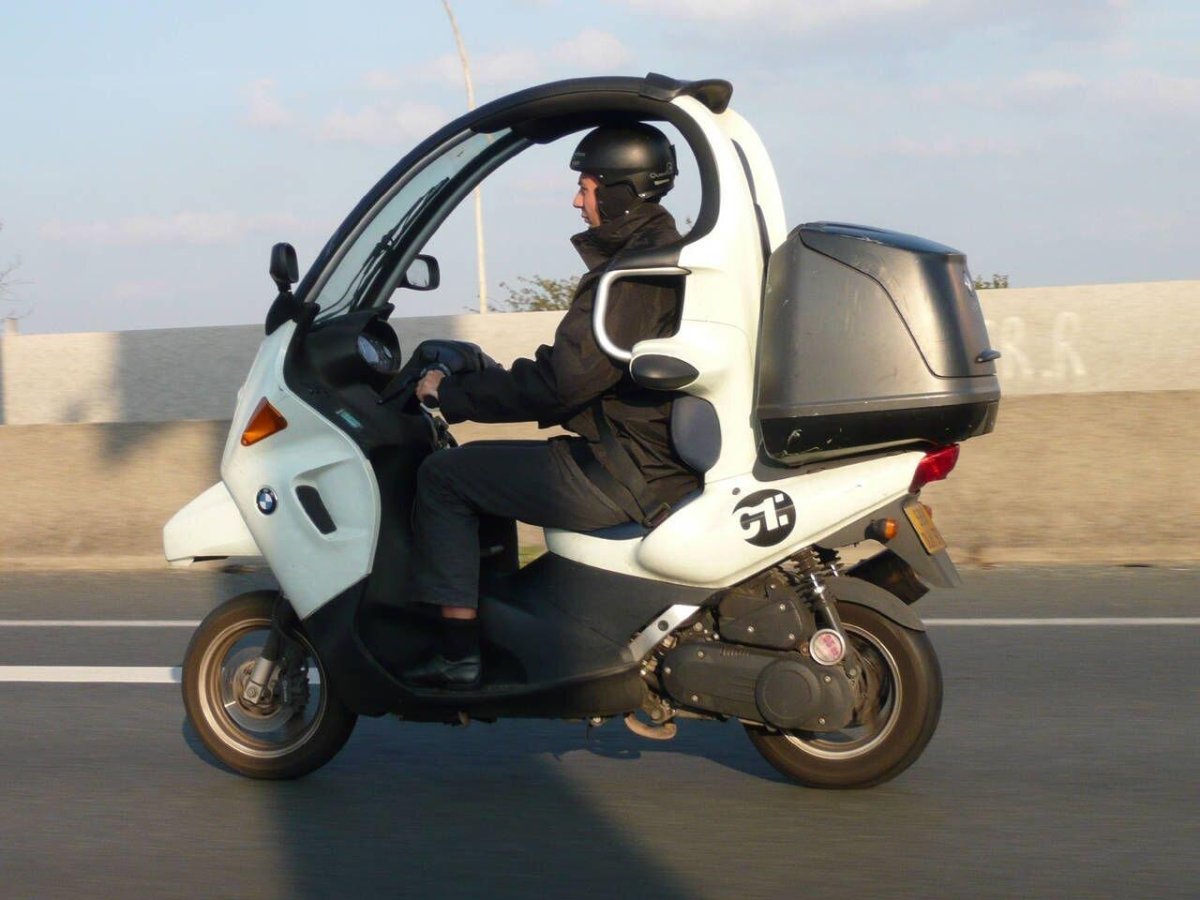 Мотоцикл BMW c1