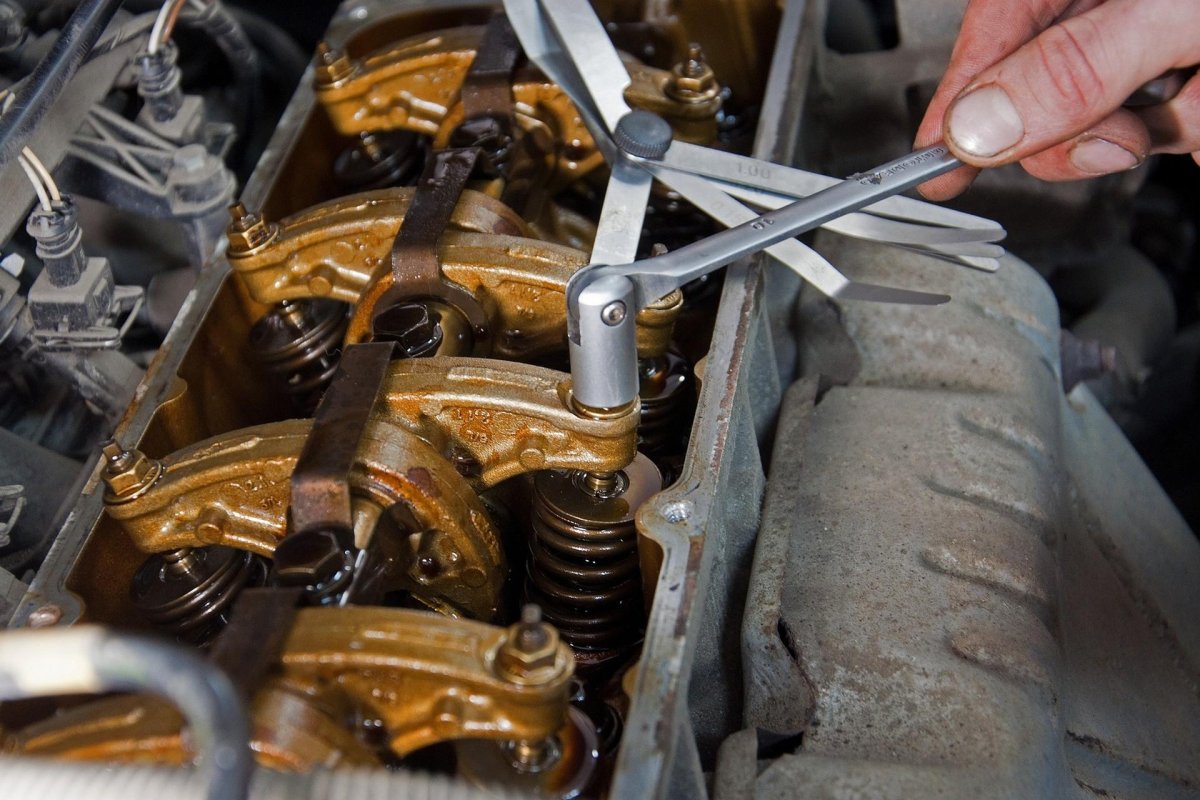 Регулировка клапанов Volvo FH