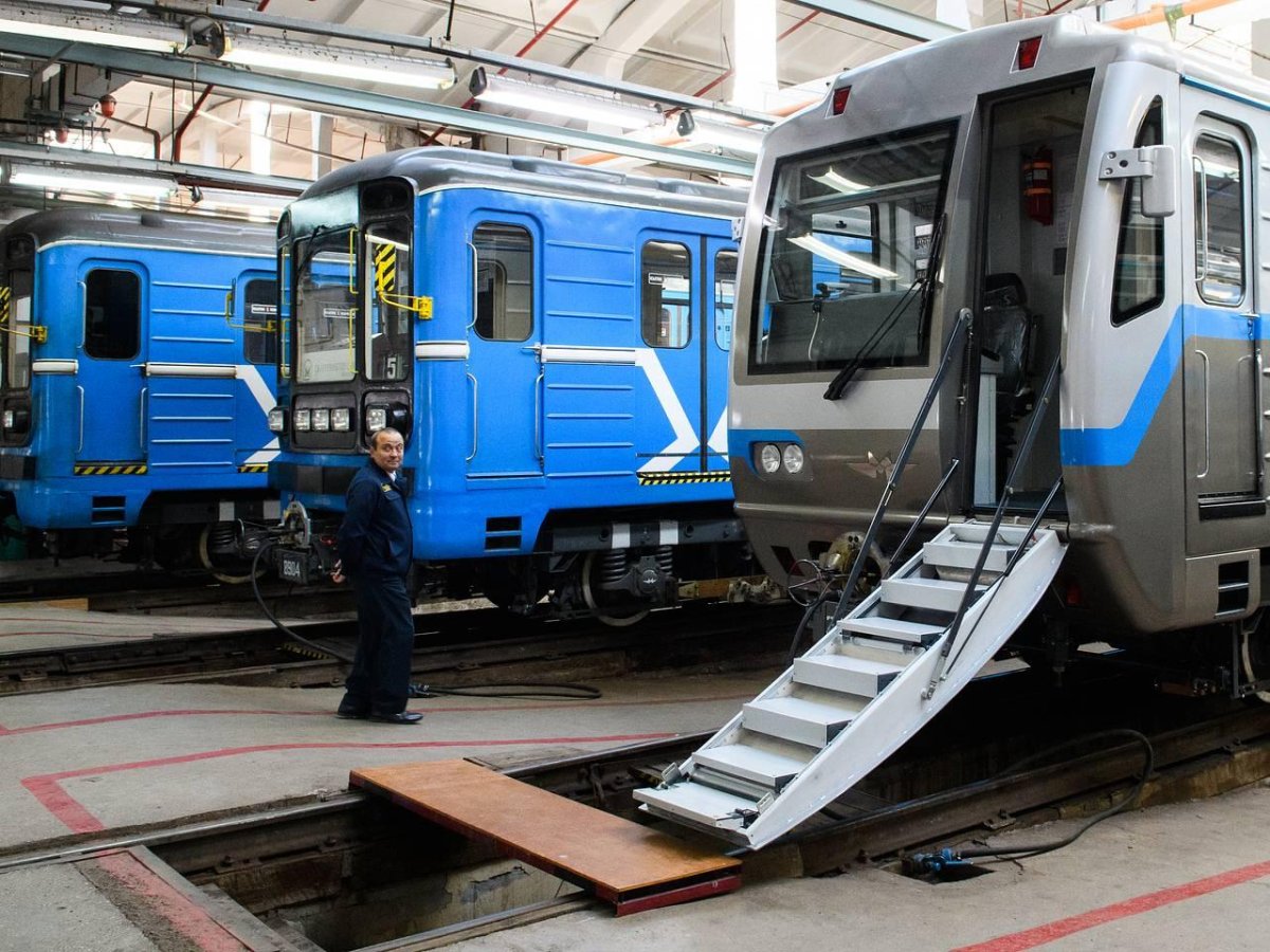 Вагон метро