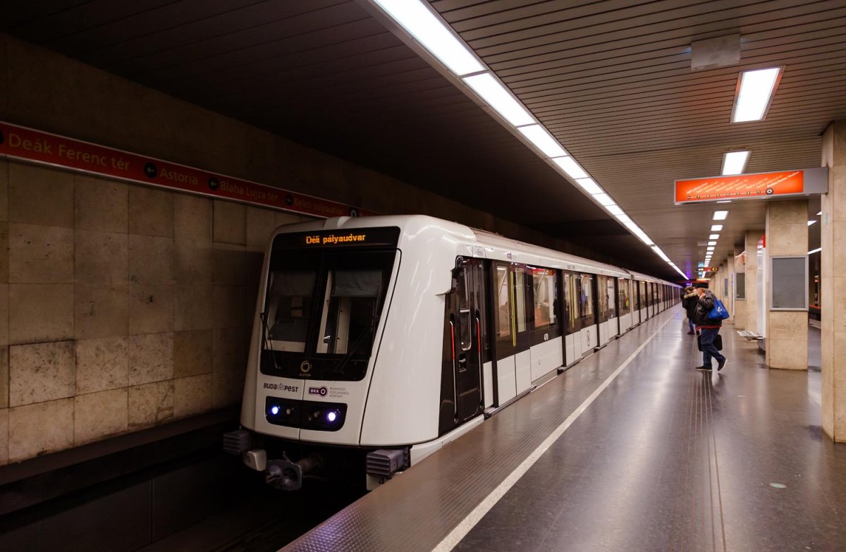 Alstom Metropolis Будапешт