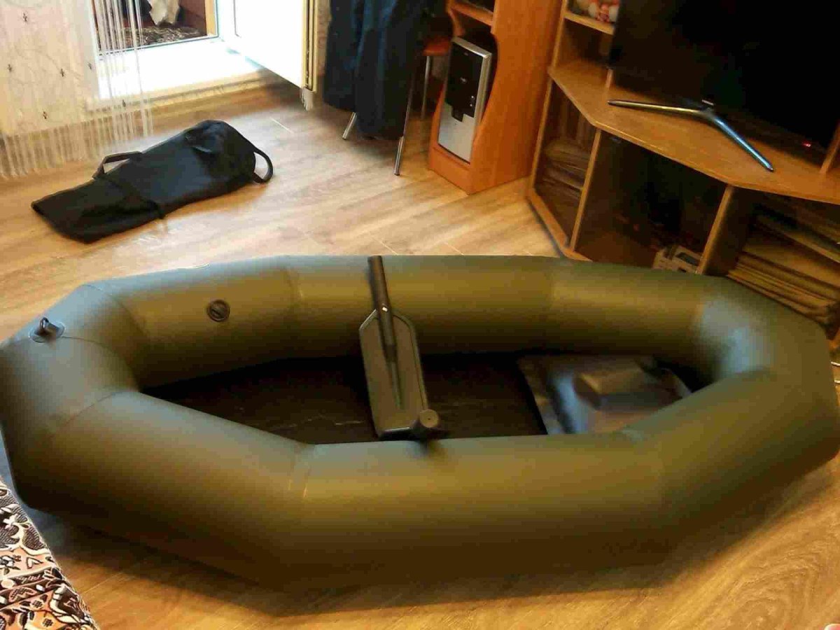 Лодка мурена 170