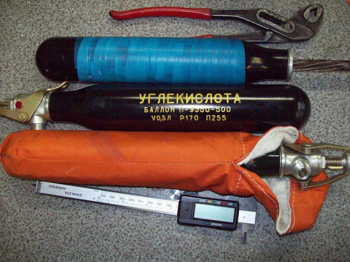 Баллоны для спасательных плотов