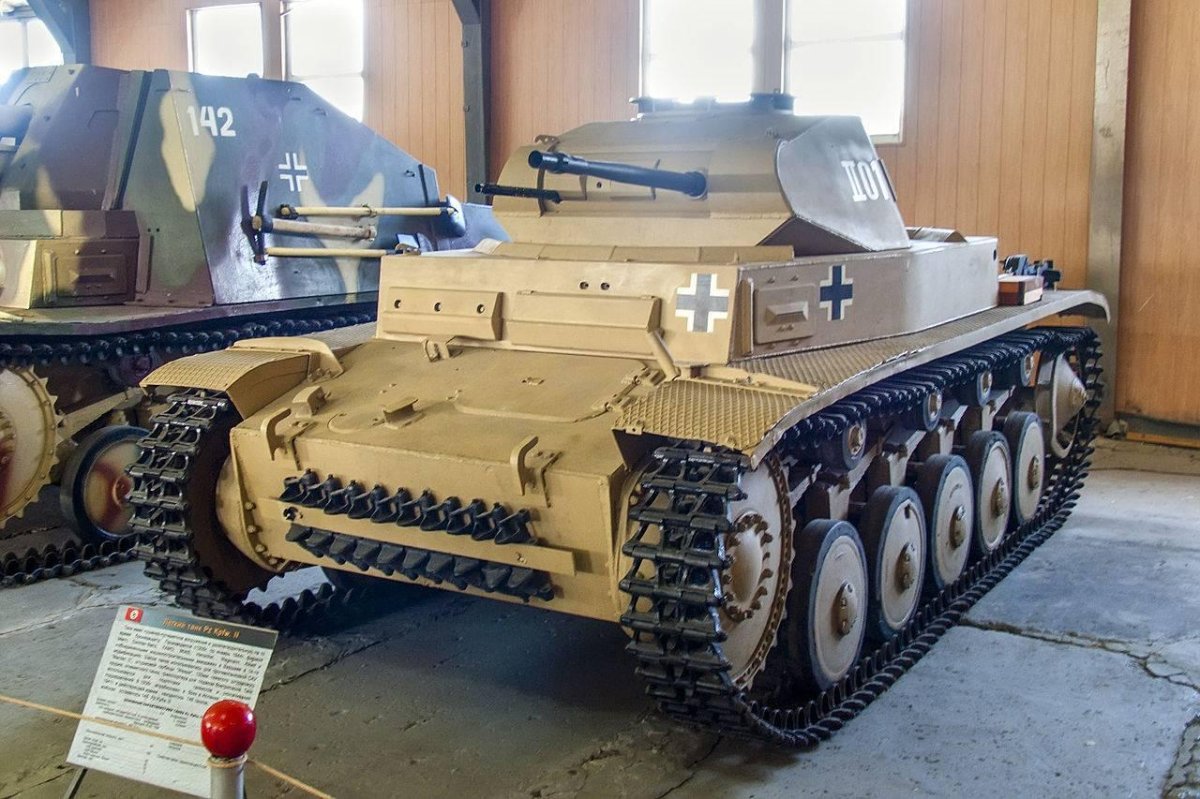 Танк панцер 2
