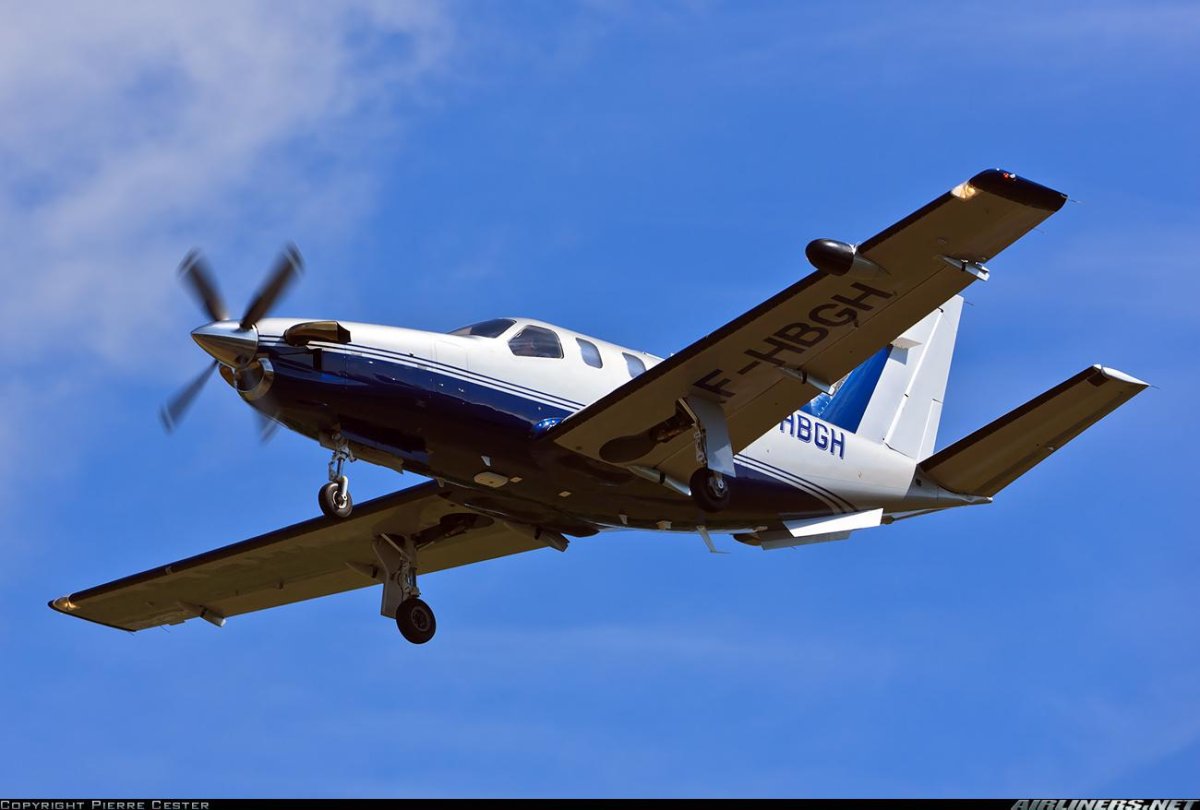 Tbm 700 самолет