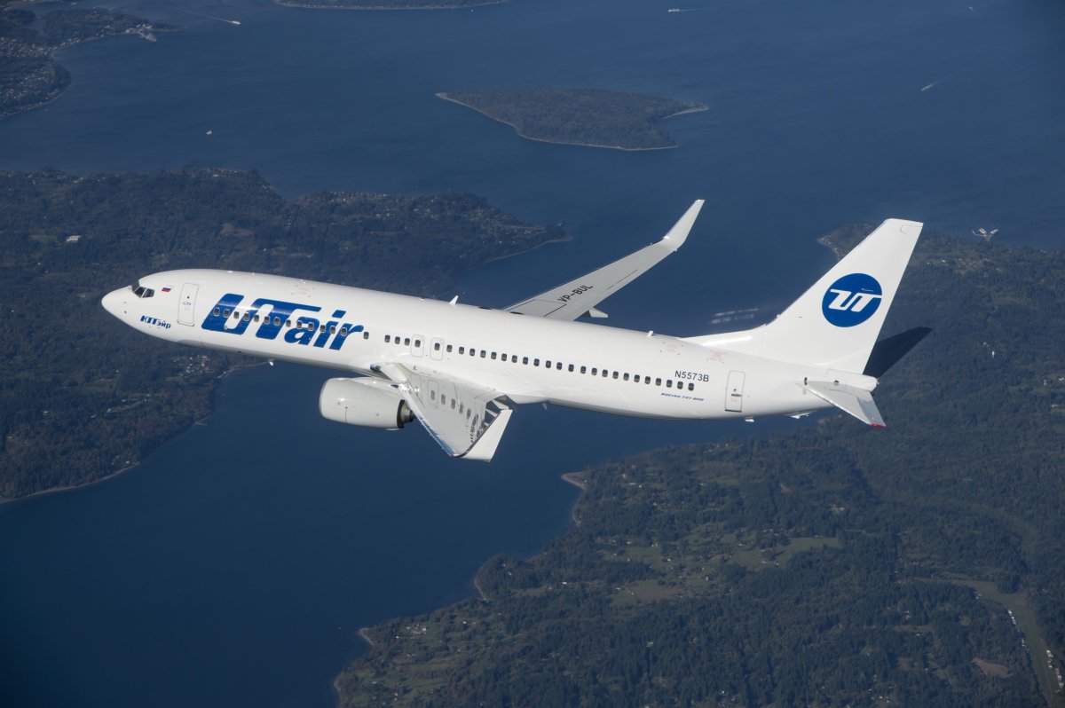 Боинг 737 ЮТЭЙР