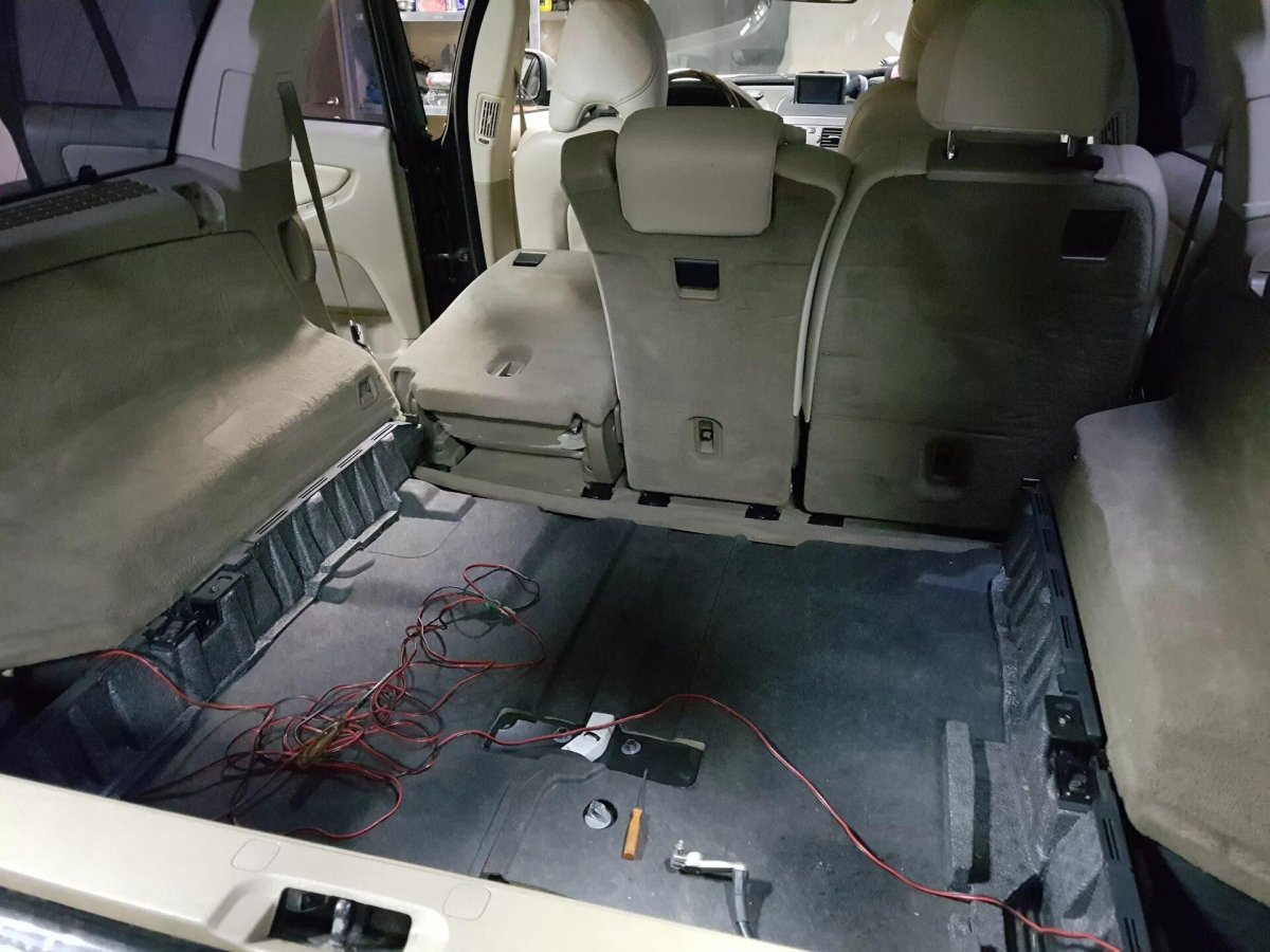 Вольво xc70 третий ряд сидений