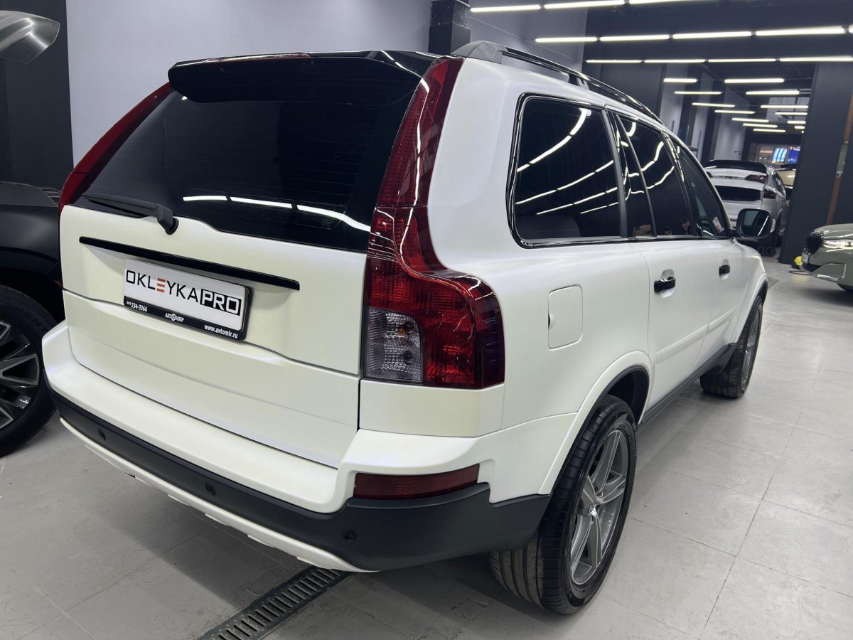 Оклейка Вольво хс90