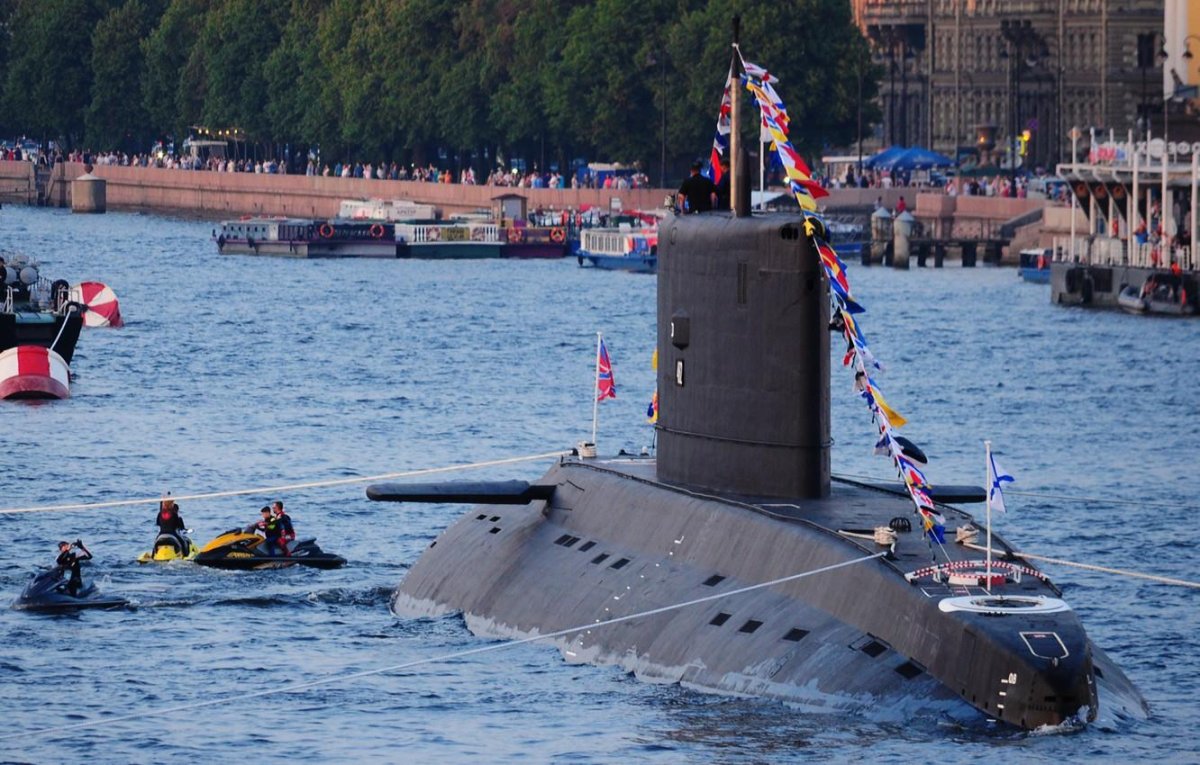 Подводная лодка