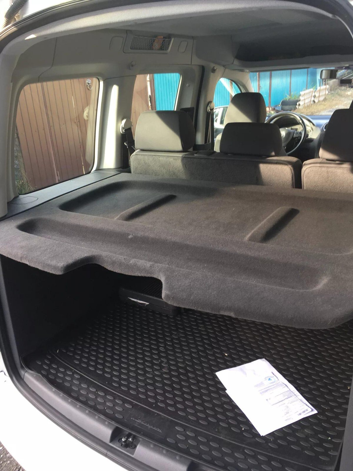 Полка багажника Фольксваген Кадди макси