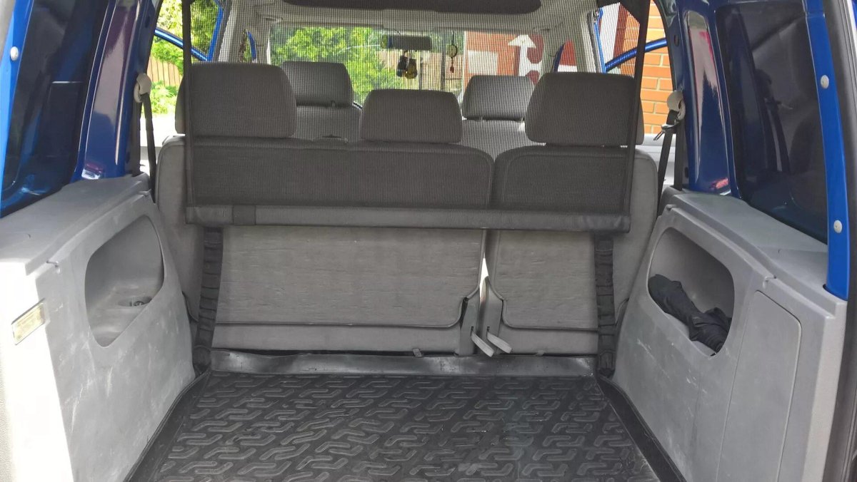 Volkswagen Caddy 2001 багажник