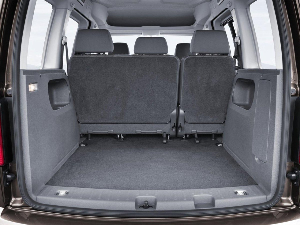 Volkswagen Caddy 6 мест