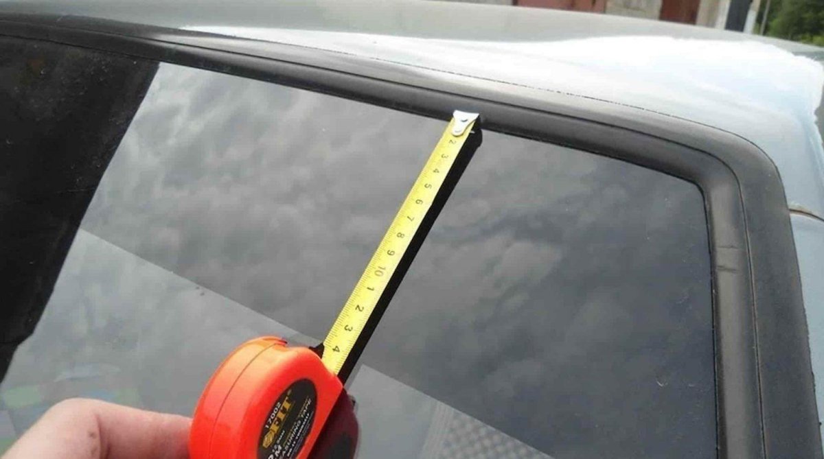 Лобовая полоса тонировки ВАЗ 2114